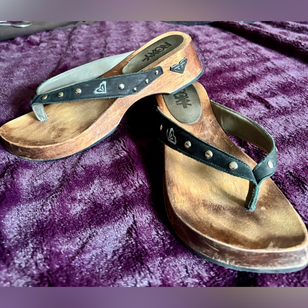 Roxy Quicksilver - Vintage (Y2K) Moonstone Black Studded Sandals - Size 9 - Picture 4 of 5